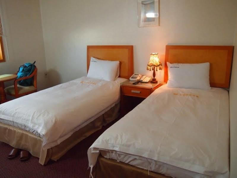 Suncheon Royal Tourist Hotel Buitenkant foto
